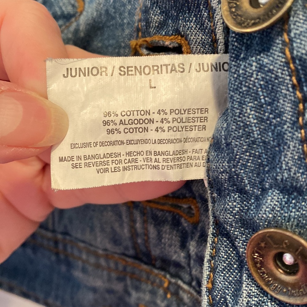 2010 l.e.i. Cropped Jean Jacket Juniors Size Large - Picture 8 of 11